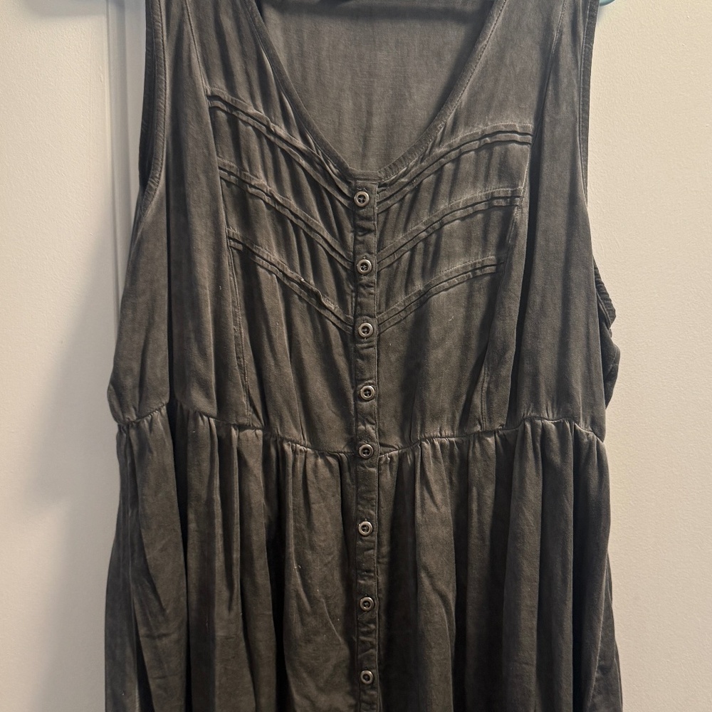 TORRID Grey Boho Tank Top, Size 2/2X, Great Condition!